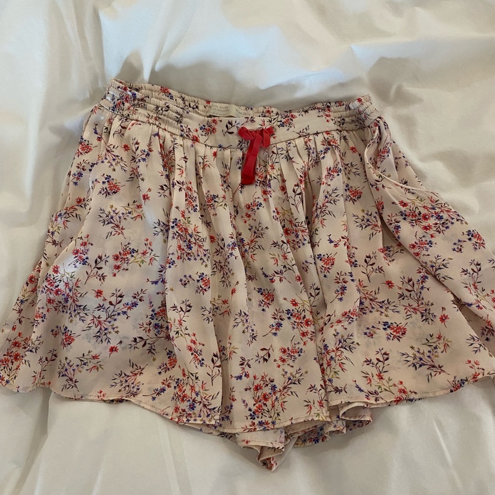Zara Girls Flowy Floral Shorts